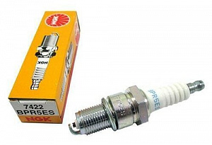 7422 NGK Свеча Зажигания BPR5ES Для Ski Doo 415127693
